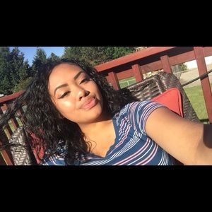 Meet your Posher, Melanie